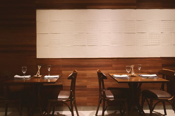 Dining 60 of 78