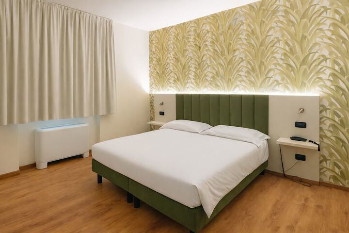 Room 26 of 51