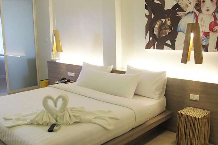 Room 4 of 59