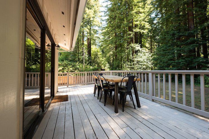 Sundeck 46 of 57