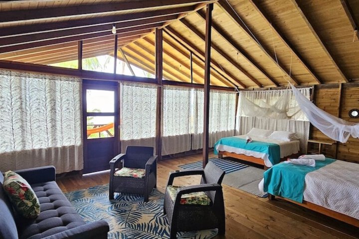 Room 4 of 14