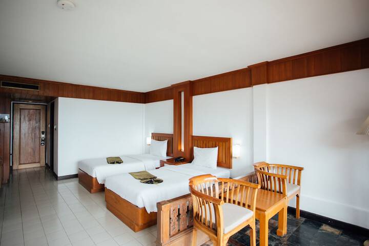 Room 58 of 114