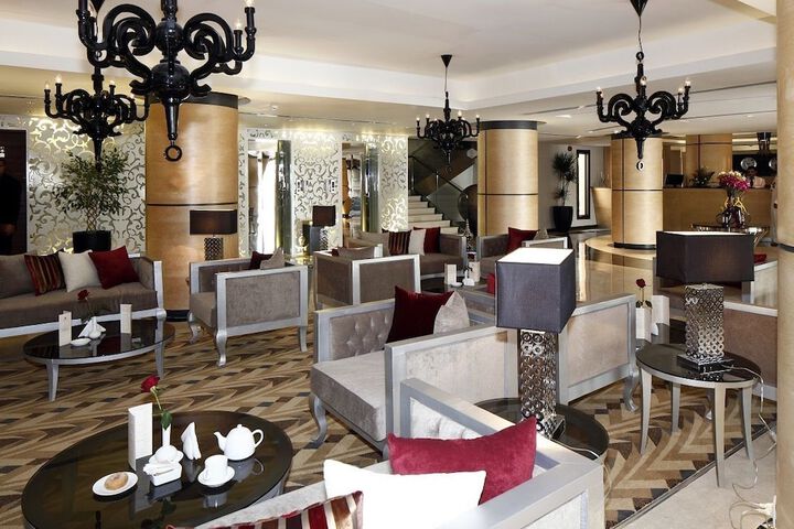 Hotel Interior 6 of 47