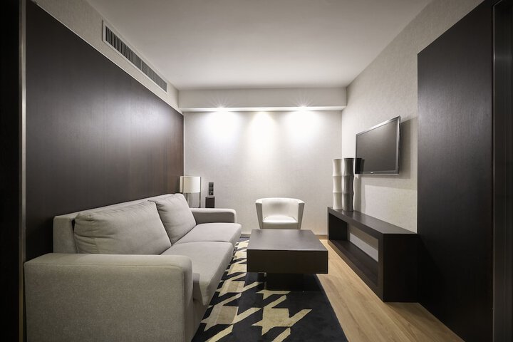 Room 22 of 46