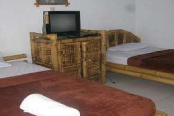 Room 3 of 5