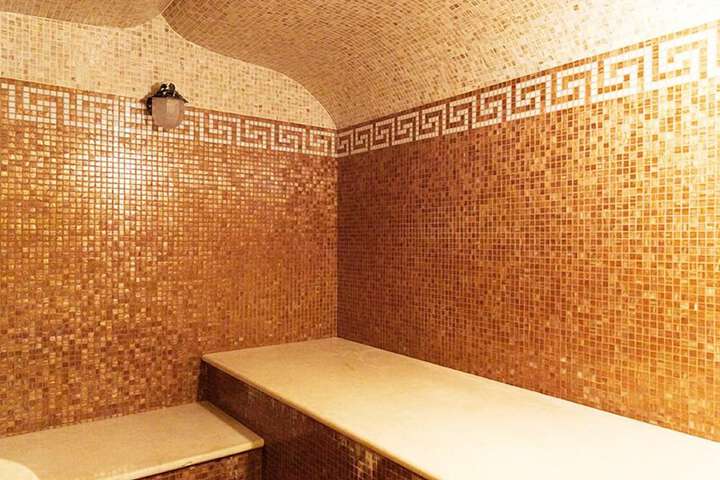 Room 126 of 154