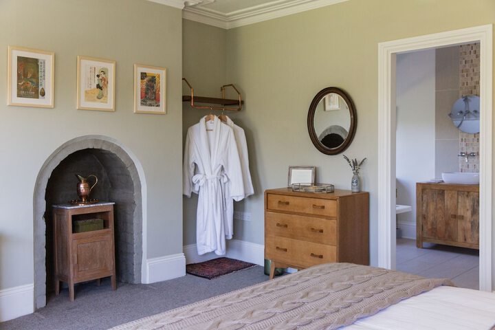 Room 19 of 25