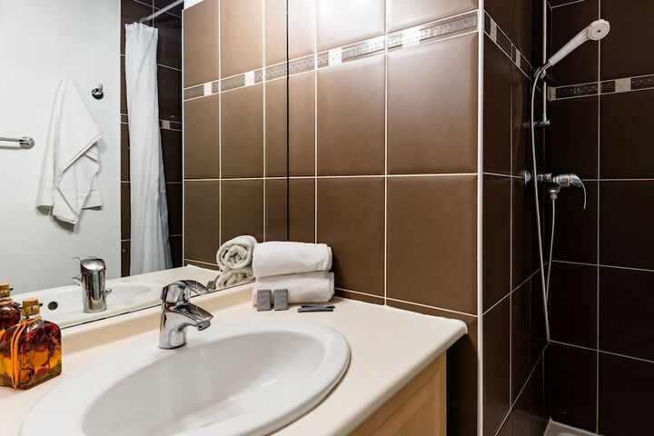 Bathroom Interior Photo