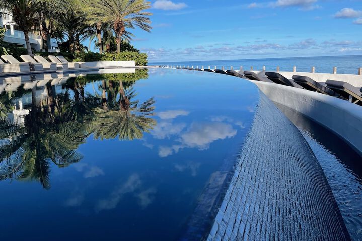 Pool 103 of 160