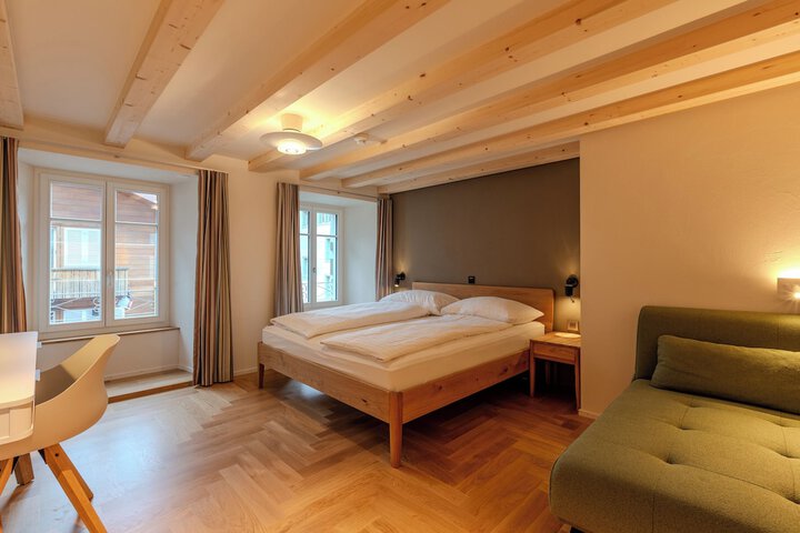Room 16 of 35