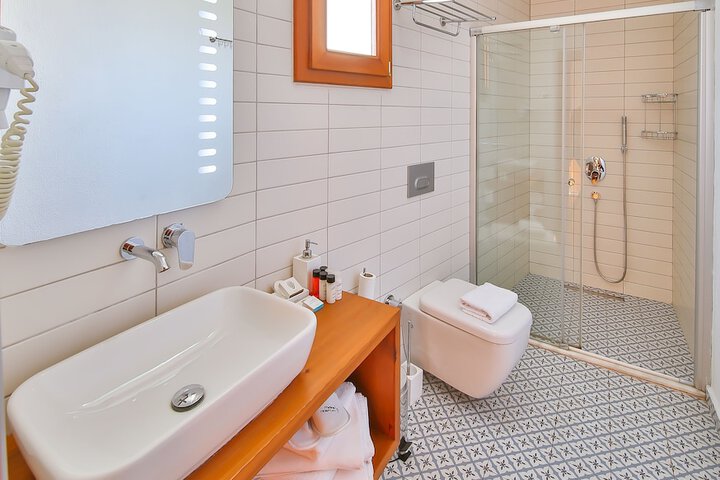 Bath Interior