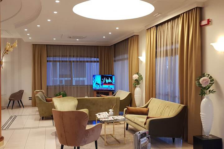 Hotel Interior 5 of 78