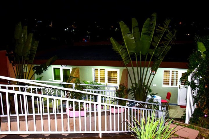 Hotel 24 of 28
