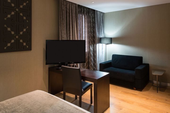 Room 19 of 57
