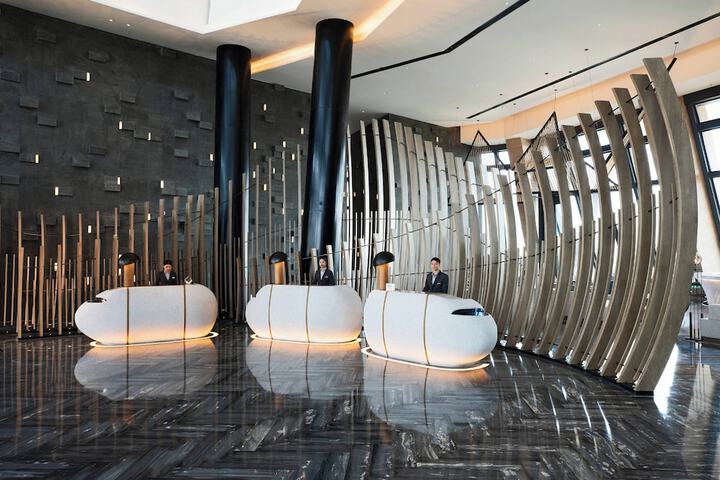 Hotel Interior 5 of 151