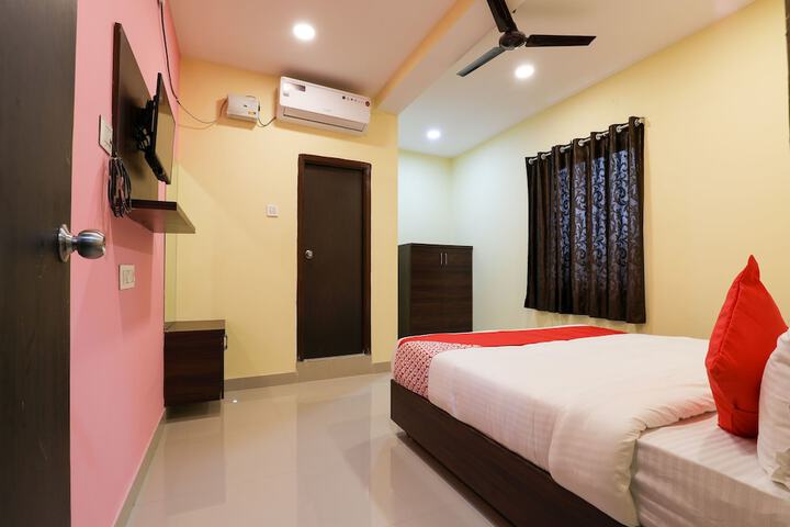 Room 17 of 23