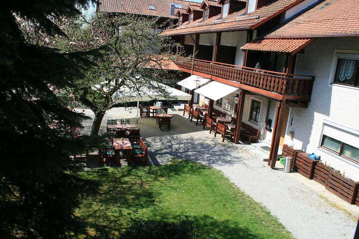 Hotel Exterior 74 of 75