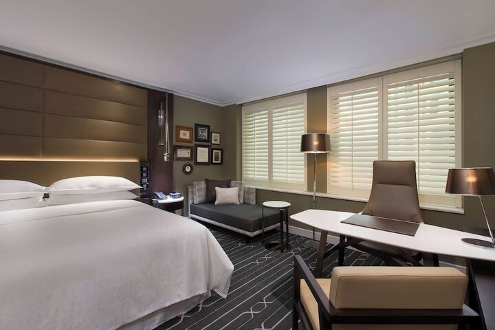Room 27 of 171