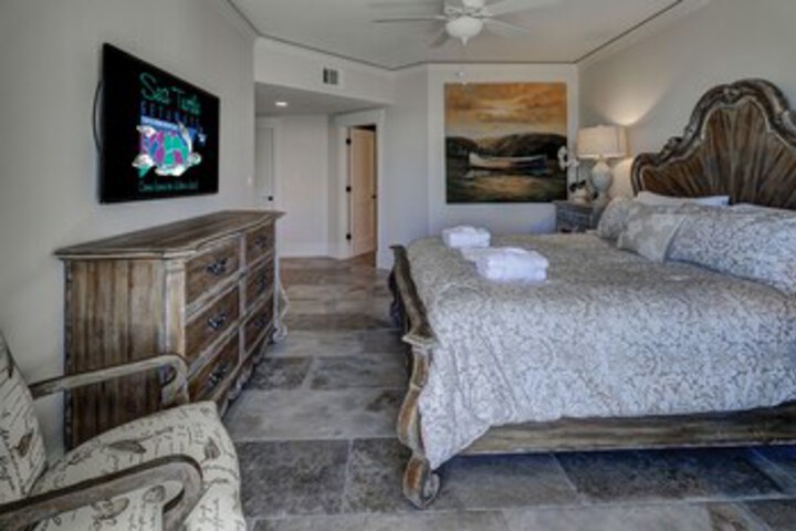 Room 30 of 30