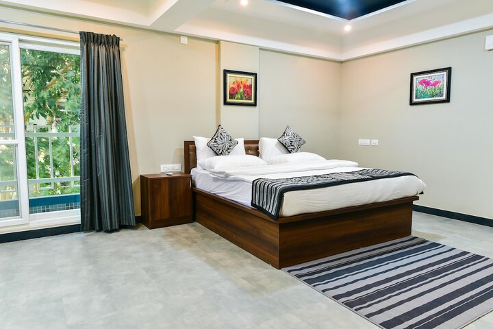 Room 20 of 34