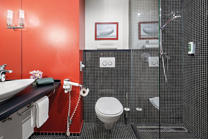 Clean Restrooms