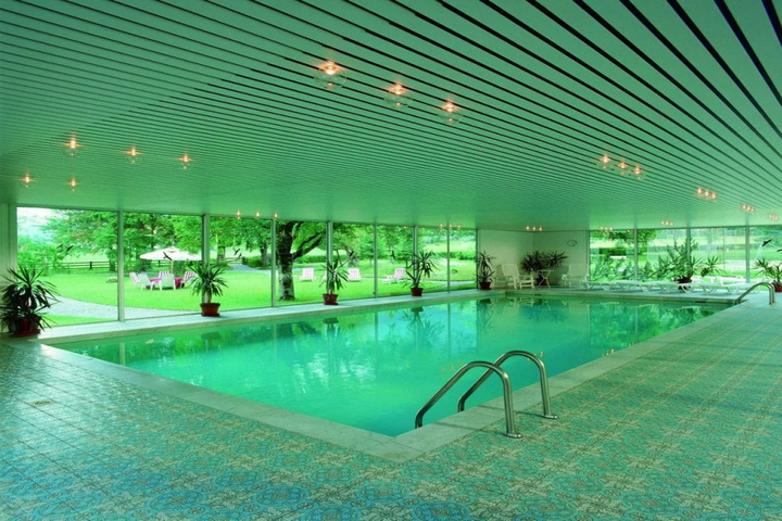 Pool 15 of 29