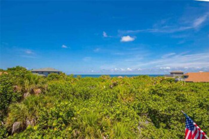 Property Grounds 26 of 44