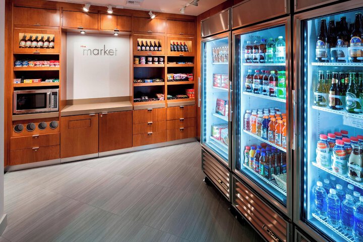 Snack bar