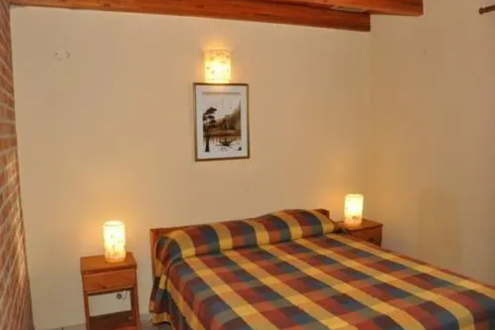 Room 4 of 24