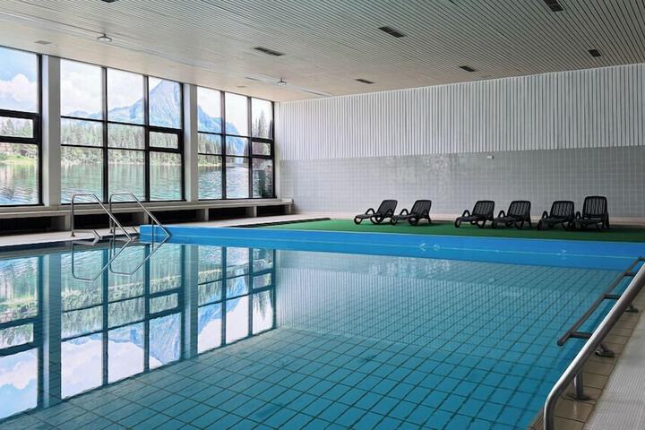 Pools & Facilities