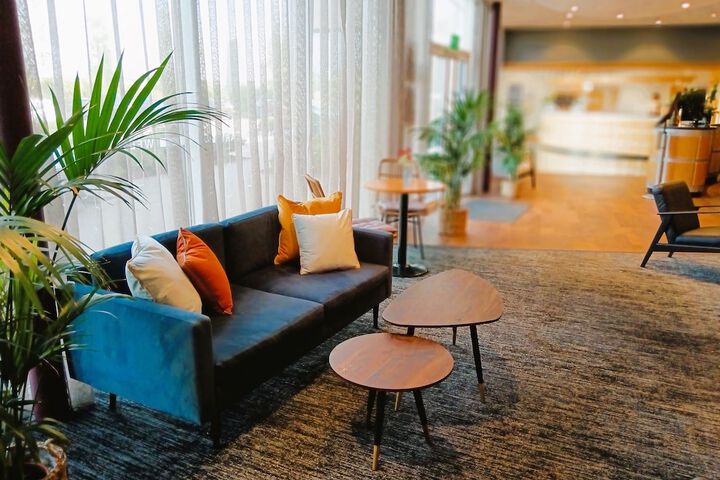 Hotel Interior 6 of 58