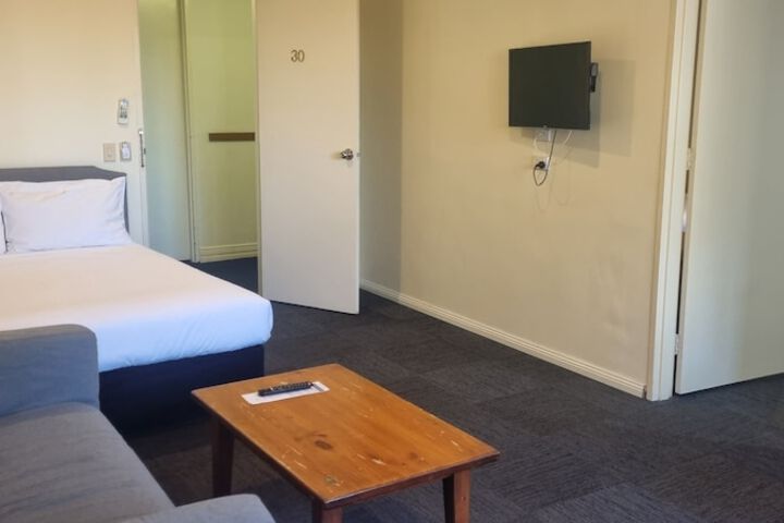 Room 35 of 57