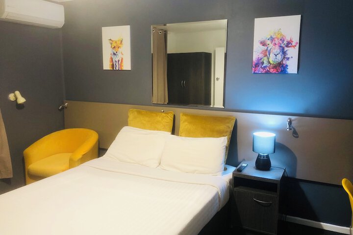 Room 21 of 78