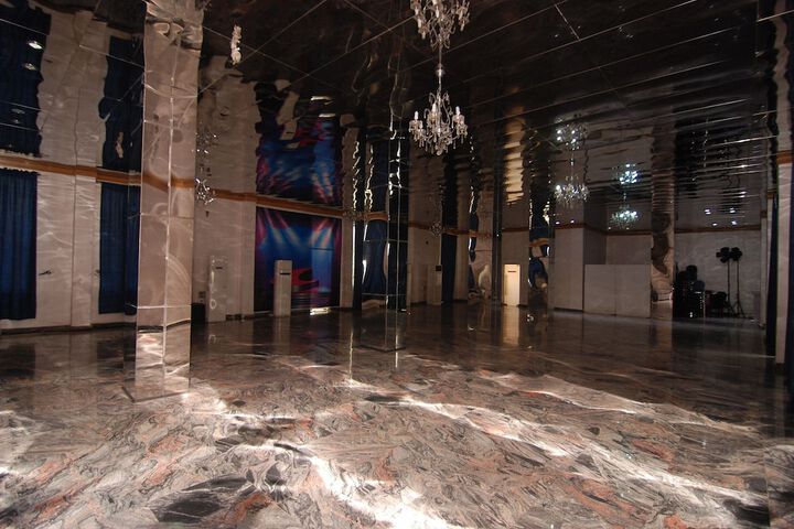 Ballroom/Hall 75 of 99
