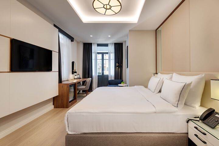 Room 19 of 50