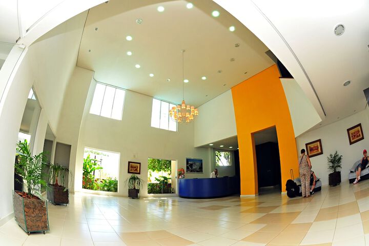 Guest Lobby