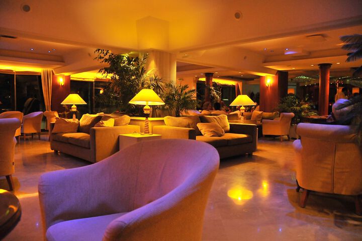Hotel Lobby