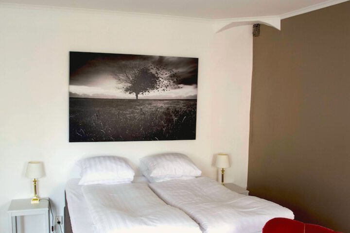 Room 16 of 47