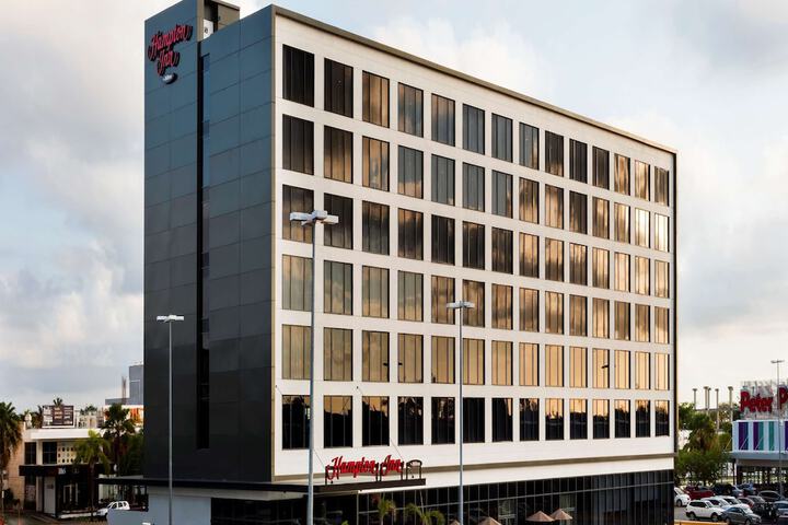 Hotel 45 of 47