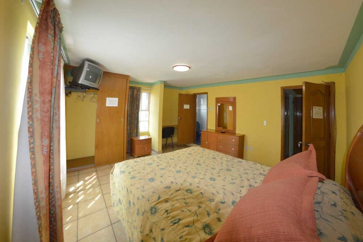 Room 3 of 5