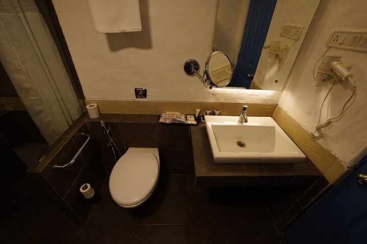 Room 30 of 45