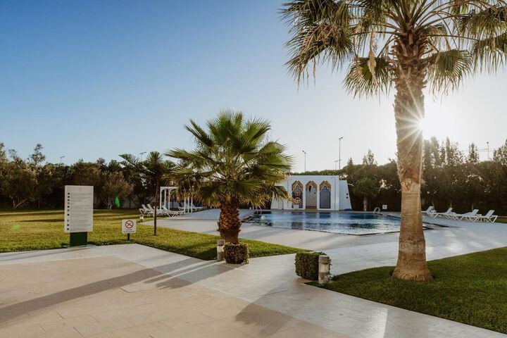 Pools & Facilities