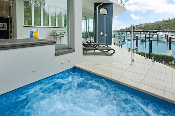 Pool 20 of 23