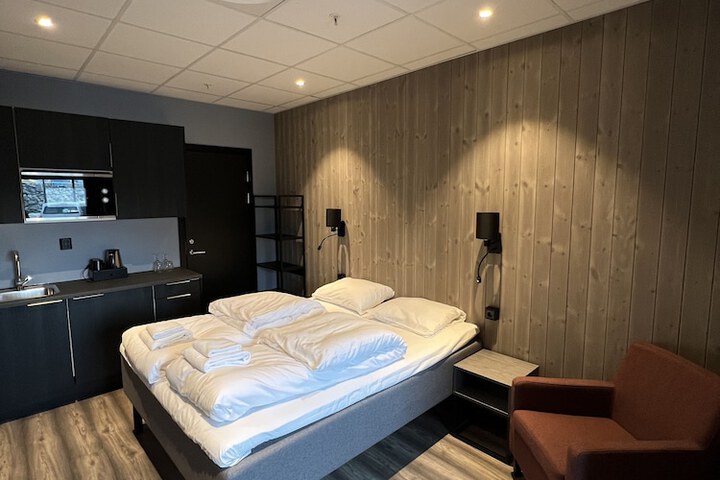 Room 11 of 52