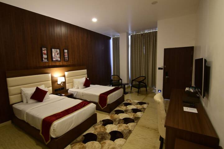 Room 43 of 81