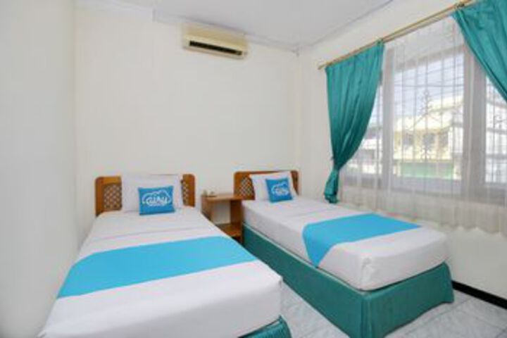 Room 14 of 27