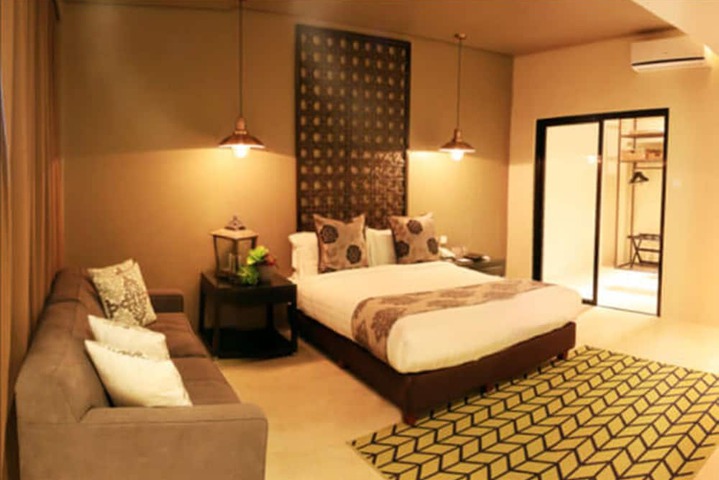 Standard Suite