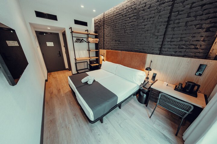 Room 57 of 110