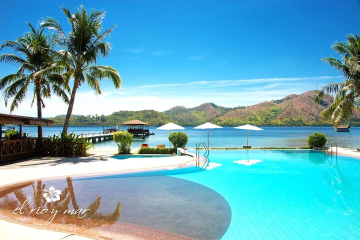 Pool Hotel