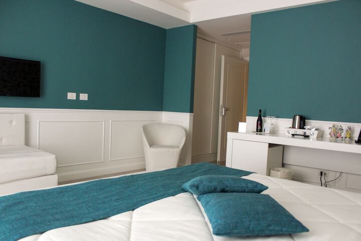 Room 21 of 129